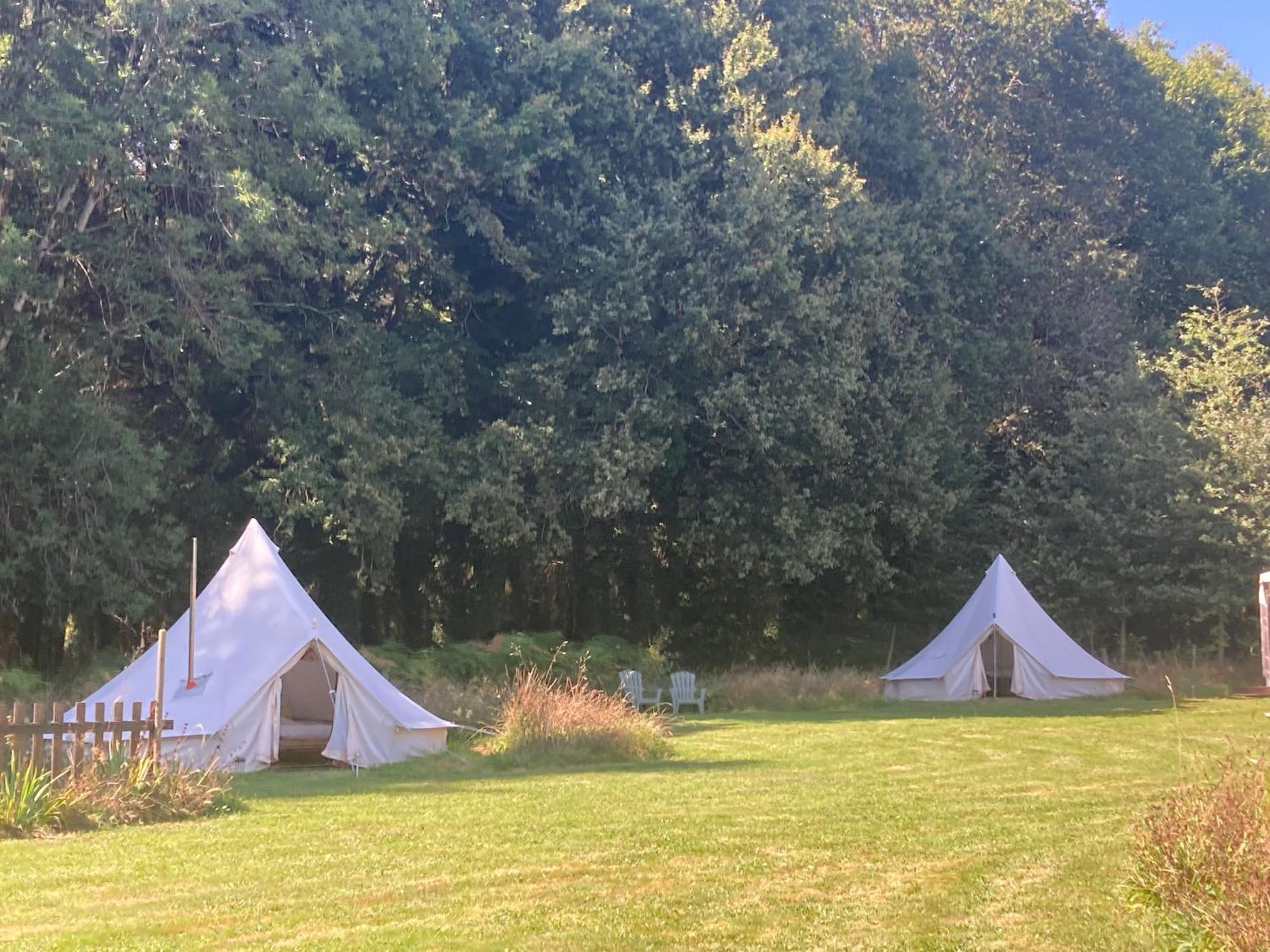 Hotel Au Pre Fleuri Eco Glamping Le Lindois Esterno foto
